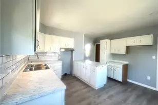 506 Jefferson Ave, Brownsville, PA 15417 - Photo 5