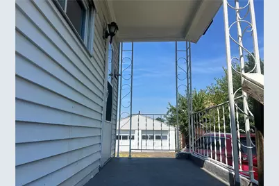 506 Jefferson Ave, Brownsville, PA 15417 - Photo 3