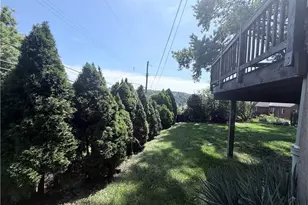 550 Maple St, East Pittsburgh, PA 15112 - Photo 21