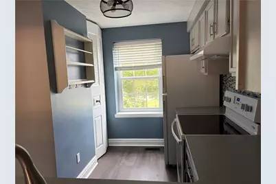 1450 S Randolph Dr, Jefferson Hills, PA 15025 - Photo 5