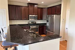 1610 Towervue Dr, Pittsburgh, PA 15227 - Photo 3
