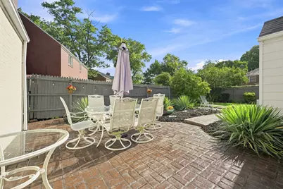 699 Crystal Drive, Pittsburgh, PA 15228 - Photo 31
