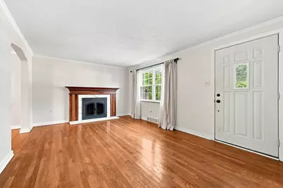 699 Crystal Drive, Pittsburgh, PA 15228 - Photo 5