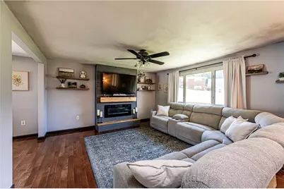 421 Hillcrest Dr, Unity Township, PA 15650 - Photo 13