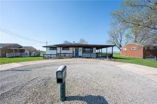 5371 Pleasant Unity Rd, Unity Township, PA 15650 - Photo 3