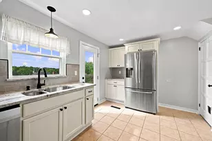 417 Bower Hill Rd, Pittsburgh, PA 15228 - Photo 13