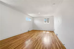 787 Lindsay Rd, Scott Township, PA 15106 - Photo 13