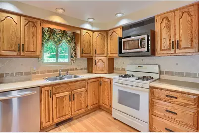 303 Vandivort Drive, Cranberry Township, PA 16066 - Photo 13