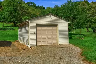 303 Vandivort Dr, Cranberry Township, PA 16066 - Photo 39