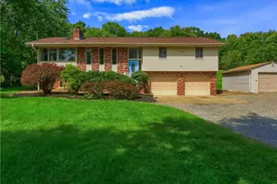 303 Vandivort Dr, Cranberry Township, PA 16066 - Photo 1