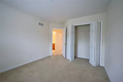 3005 Ironwood Cir, Jeannette, PA 15644 - Photo 19