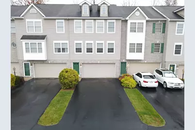 3005 Ironwood Cir, Jeannette, PA 15644 - Photo 1