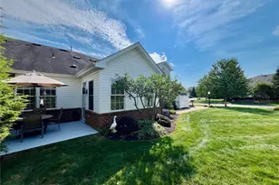 2902 Ambassador Ln, Valencia, PA 16059 - Photo 11