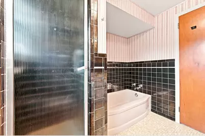 195 W Shaw Place, Pittsburgh, PA 15116 - Photo 23