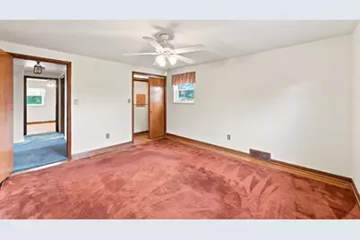195 W Shaw Place, Pittsburgh, PA 15116 - Photo 25
