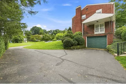 195 W Shaw Place, Pittsburgh, PA 15116 - Photo 43