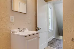 1830 Realty Ave, Beechview, PA 15216 - Photo 21
