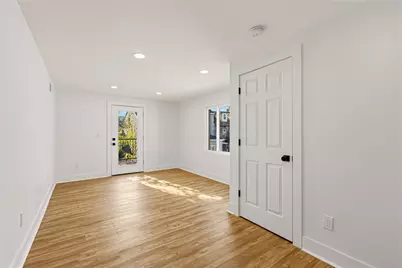 429 Taylor St, Pittsburgh, PA 15224 - Photo 13