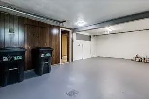 21 Newton Rd, Pittsburgh, PA 15221 - Photo 39