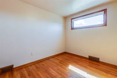 21 Newton Rd, Pittsburgh, PA 15221 - Photo 27