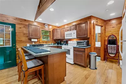 121 Apple St, Springfield Township, PA 15469 - Photo 13