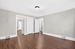 609 Pine St, Ambridge, PA 15003 - Photo 19