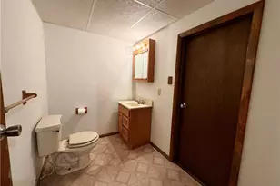 5 Fairlawn Blvd, Zelienople, PA 16063 - Photo 27