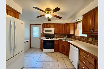 5 Fairlawn Blvd, Zelienople, PA 16063 - Photo 11