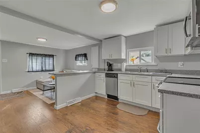 1301 19th Ave, Patterson Township, PA 15010 - Photo 5