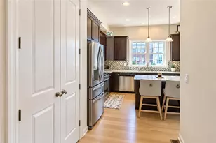 1317 Village Ln, South Fayette, PA 15017 - Photo 9