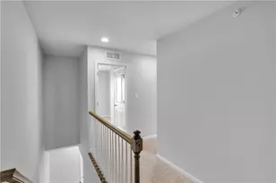 325 Parade St, Cranberry Township, PA 16066 - Photo 21