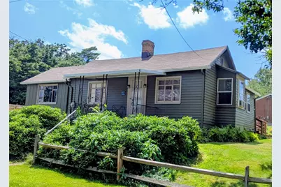 425 16th Ave, Patterson Township, PA 15010 - Photo 1