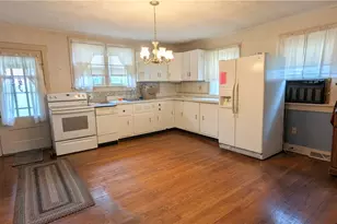 425 16th Ave, Patterson Township, PA 15010 - Photo 9