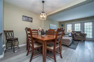 1802 Timberidge Dr, Bethel Park, PA 15102 - Photo 11
