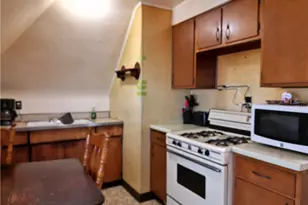 213 E Brady St, Butler, PA 16001 - Photo 3