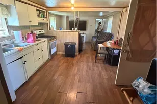 1134 Rostraver St, Monessen, PA 15062 - Photo 5