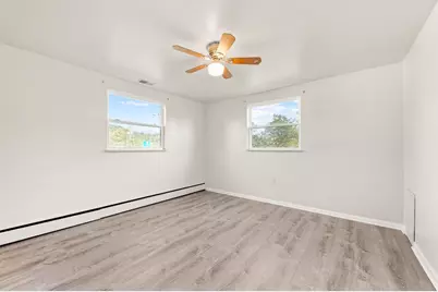 147 W Pennsylvania Avenue, New Stanton, PA 15601 - Photo 15