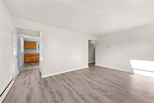 147 W Pennsylvania Ave, New Stanton, PA 15601 - Photo 7