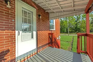 147 W Pennsylvania Ave, New Stanton, PA 15601 - Photo 3