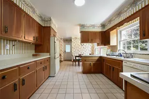 577 Highland Ave, Wilkins Township, PA 15145 - Photo 11
