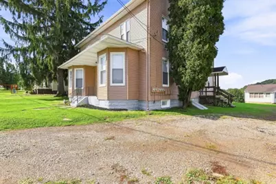 537 N Edgewood Ave, Somerset Boro, PA 15501 - Photo 3