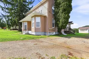 537 N Edgewood Ave, Somerset Boro, PA 15501 - Photo 3