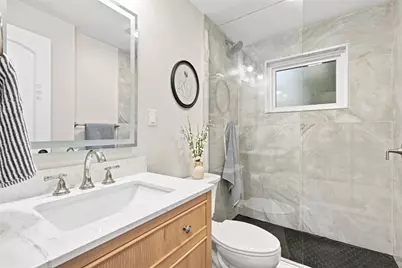 346 Sweetbriar St, Pittsburgh, PA 15211 - Photo 9
