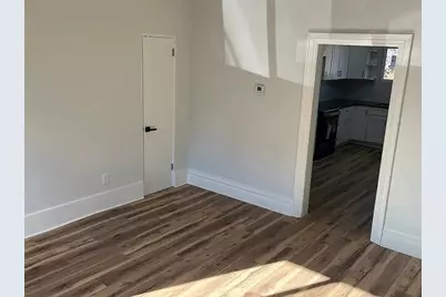 227 E 16th Ave #225, Homestead, PA 15120 - Photo 3