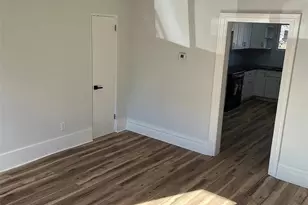 227 E 16th Ave, Homestead, PA 15120 - Photo 3