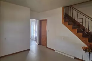 201 Hickory St, Butler, PA 16001 - Photo 9