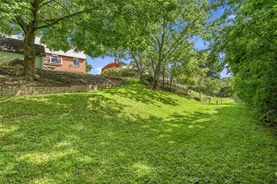 137 Windsor Dr, Hempfield Township, PA 15642 - Photo 27