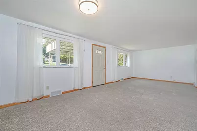 113 Philomena Dr, Moon/Crescent Twp, PA 15108 - Photo 3
