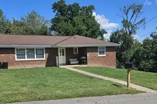 228 Walnut St, Chartiers, PA 15342 - Photo 1