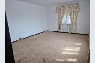 10877 Old Trail Rd, Irwin, PA 15642 - Photo 9
